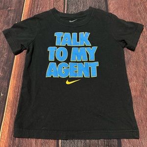 Boys Nike Tee Size 6